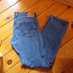 Men's Levi 501 button fly jeans